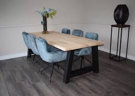 eettafel met 6 stoelen