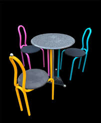 bistro tafel en stoelen