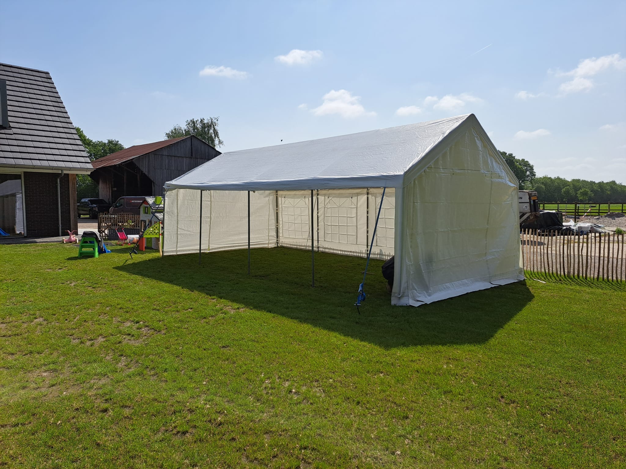 partytent 4x8 aanbieding
